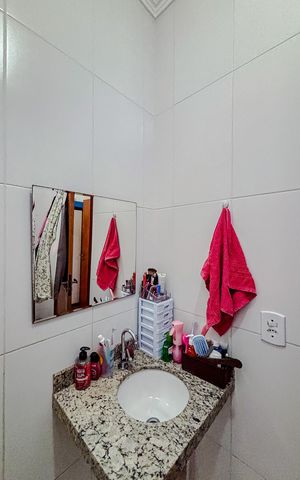 Casa de condomínio à venda com 68m², 3 quartos e 1 vagaBanheiro
