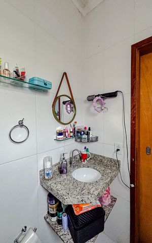Casa de condomínio à venda com 68m², 3 quartos e 1 vagaBanheiro da Suíte