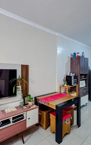 Casa de condomínio à venda com 68m², 3 quartos e 1 vagaSala