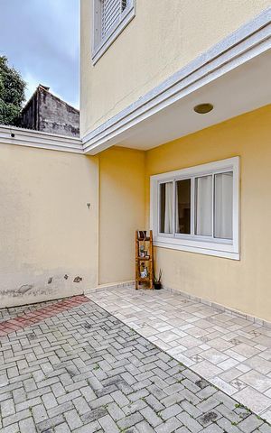Casa de condomínio à venda com 68m², 3 quartos e 1 vagaÁrea externa