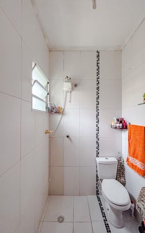 Casa de condomínio à venda com 68m², 3 quartos e 1 vagaBanheiro da Suíte