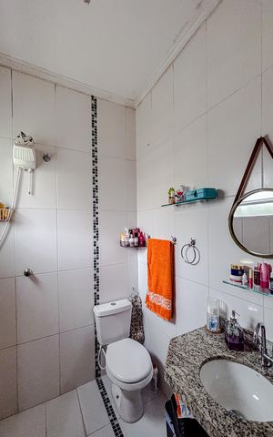 Casa de condomínio à venda com 68m², 3 quartos e 1 vagaBanheiro da Suíte