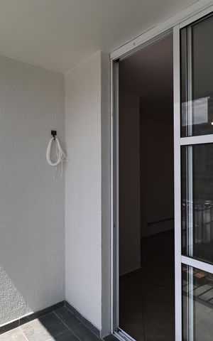Apartamento para alugar com 72m², 3 quartos e 1 vagaSacada