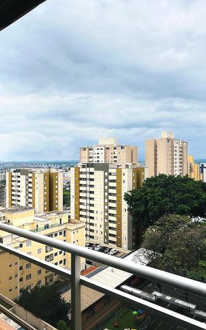 Apartamento à venda com 75m², 3 quartos e 2 vagas Apartamento à venda com 75m², 3 quartos e 2 vagasVaranda