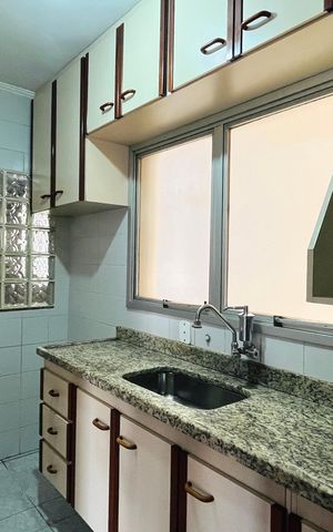 Apartamento à venda com 75m², 3 quartos e 2 vagas Apartamento à venda com 75m², 3 quartos e 2 vagasCozinha