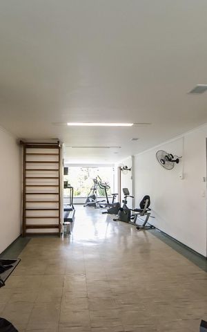 Apartamento à venda com 190m², 4 quartos e 3 vagas Apartamento à venda com 190m², 4 quartos e 3 vagasAcademia