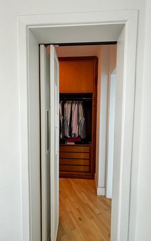 Apartamento à venda com 190m², 4 quartos e 3 vagas Apartamento à venda com 190m², 4 quartos e 3 vagasSuite