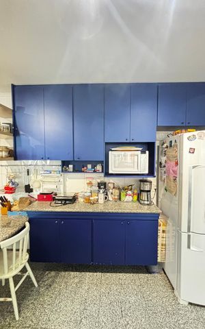 Apartamento à venda com 190m², 4 quartos e 3 vagas Apartamento à venda com 190m², 4 quartos e 3 vagasCozinha