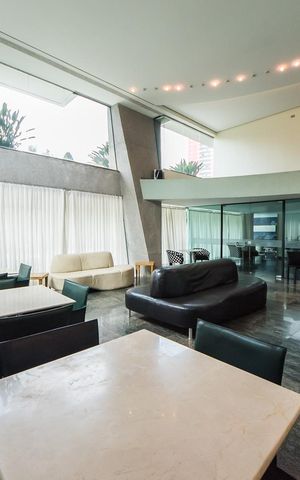 Apartamento à venda com 190m², 4 quartos e 3 vagas Apartamento à venda com 190m², 4 quartos e 3 vagasSalão de Festas