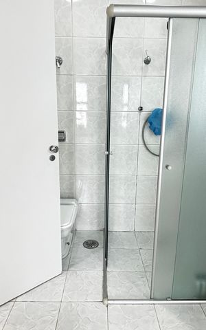 Apartamento à venda com 190m², 4 quartos e 3 vagas Apartamento à venda com 190m², 4 quartos e 3 vagasBanheiro da Suíte