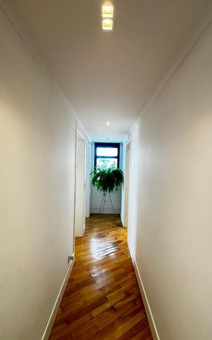 Apartamento à venda com 190m², 4 quartos e 3 vagas Apartamento à venda com 190m², 4 quartos e 3 vagasCorredor