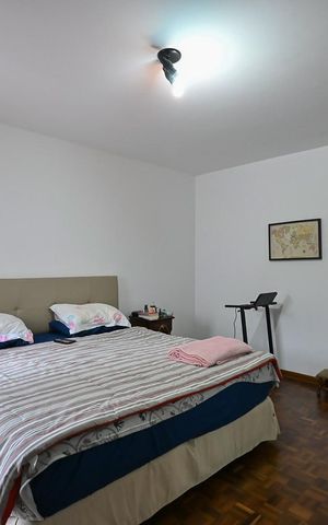 Casa à venda com 280m², 4 quartos e 2 vagasSuíte 4
