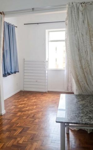 Apartamento à venda com 51m², 2 quartos e sem vaga Apartamento à venda com 51m², 2 quartos e sem vagaSala