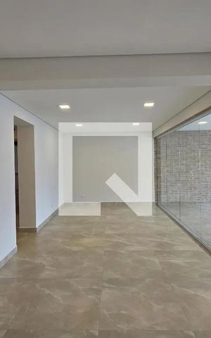 Apartamento para alugar com 82m², 2 quartos e 2 vagas Apartamento para alugar com 82m², 2 quartos e 2 vagasHall de entrada