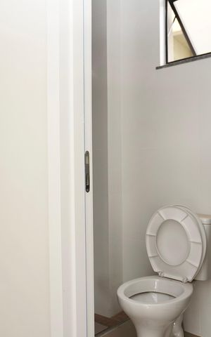 Apartamento à venda com 117m², 3 quartos e 3 vagas Apartamento à venda com 117m², 3 quartos e 3 vagasBanheiro Social