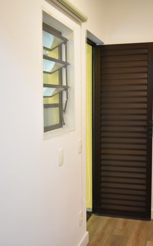 Casa à venda com 220m², 4 quartos e 4 vagasSUITE VISITAS