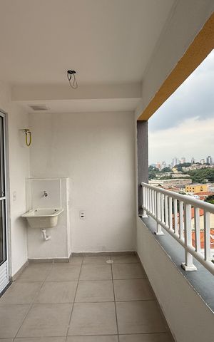 Apartamento para alugar com 37m², 2 quartos e sem vaga Apartamento para alugar com 37m², 2 quartos e sem vagaVaranda