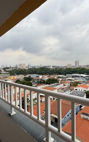 Apartamento para alugar com 37m², 2 quartos e sem vaga Apartamento para alugar com 37m², 2 quartos e sem vagaVaranda