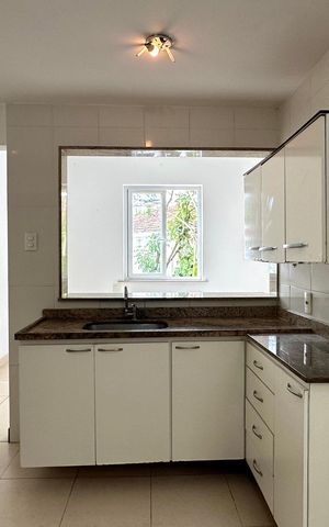Apartamento para alugar com 81m², 2 quartos e sem vaga