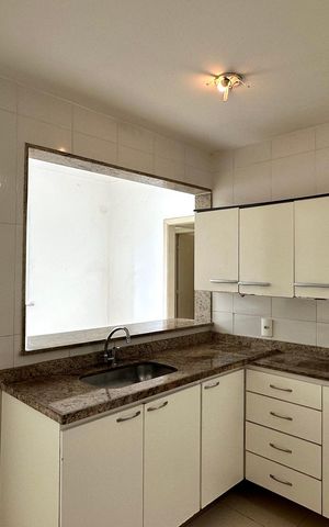 Apartamento para alugar com 81m², 2 quartos e sem vaga