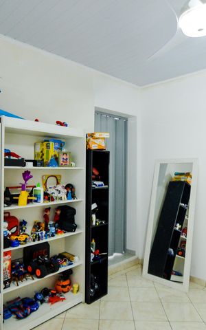 Casa à venda com 171m², 1 quarto e 2 vagasQuarto 1 