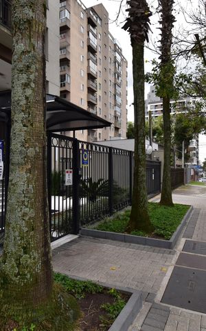 Apartamento à venda com 32m², 1 quarto e sem vagaFachada do condomínio