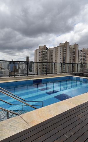 Apartamento à venda com 32m², 1 quarto e sem vagaÁrea comum - Piscina