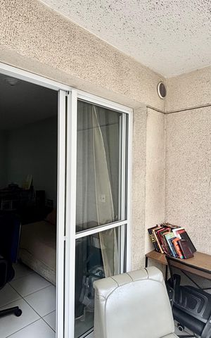 Apartamento à venda com 33m², 1 quarto e 1 vaga Apartamento à venda com 33m², 1 quarto e 1 vagaSacada