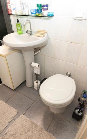 Apartamento à venda com 32m², 1 quarto e 1 vagaBANHEIRO