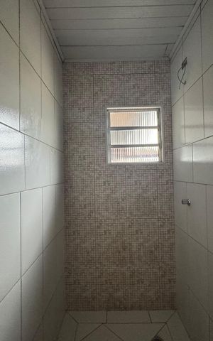 Casa para alugar com 80m², 2 quartos e sem vaga Casa para alugar com 80m², 2 quartos e sem vagaBanheiro