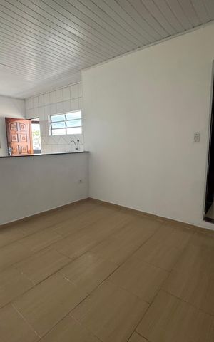 Casa para alugar com 80m², 2 quartos e sem vaga Casa para alugar com 80m², 2 quartos e sem vagaSala