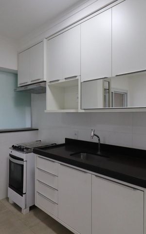 Apartamento para alugar com 80m², 2 quartos e 2 vagas Apartamento para alugar com 80m², 2 quartos e 2 vagasCozinha