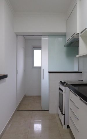 Apartamento para alugar com 80m², 2 quartos e 2 vagas Apartamento para alugar com 80m², 2 quartos e 2 vagasCozinha