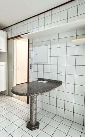 Apartamento para alugar com 89m², 3 quartos e 1 vagaCozinha 