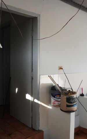 Casa à venda com 270m², 4 quartos e 2 vagasCozinha e Área de Serviço