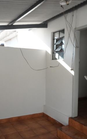 Casa à venda com 270m², 4 quartos e 2 vagasCozinha e Área de Serviço