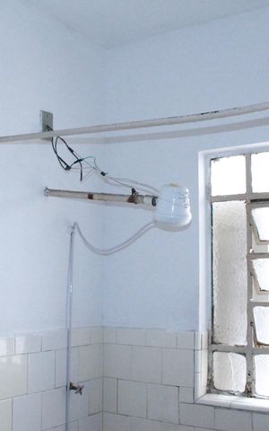 Apartamento para alugar com 80m², 1 quarto e sem vagaBanheiro