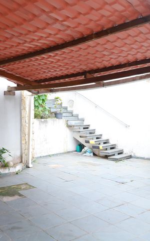 Casa para alugar com 111m², 3 quartos e 2 vagasGaragem