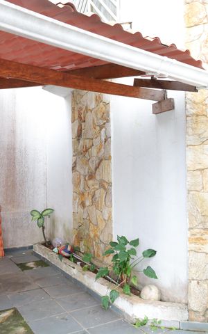 Casa para alugar com 111m², 3 quartos e 2 vagasGaragem
