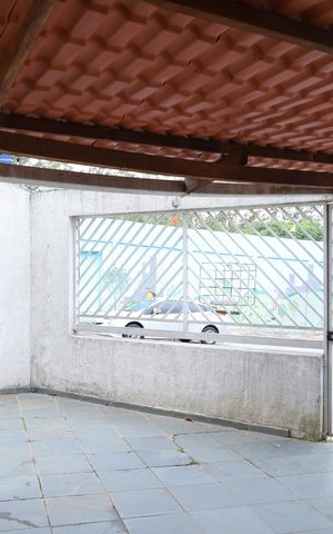 Casa para alugar com 111m², 3 quartos e 2 vagasGaragem