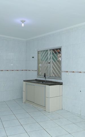 Casa para alugar com 111m², 3 quartos e 2 vagasCozinha