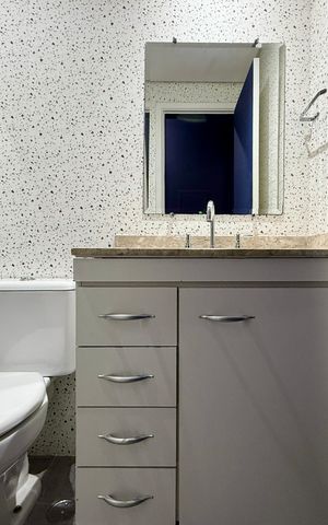 Apartamento para alugar com 98m², 2 quartos e 1 vaga Apartamento para alugar com 98m², 2 quartos e 1 vagaBanheiro Social