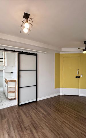 Apartamento para alugar com 98m², 2 quartos e 1 vaga Apartamento para alugar com 98m², 2 quartos e 1 vagaSala