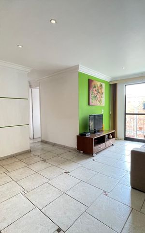 Apartamento à venda com 63m², 3 quartos e 1 vaga Apartamento à venda com 63m², 3 quartos e 1 vagaSala