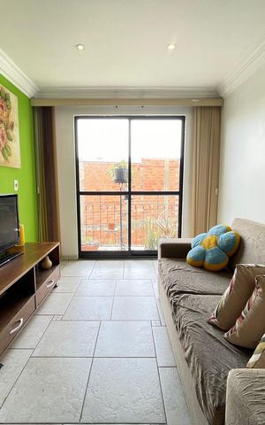Apartamento à venda com 63m², 3 quartos e 1 vaga Apartamento à venda com 63m², 3 quartos e 1 vagaSala