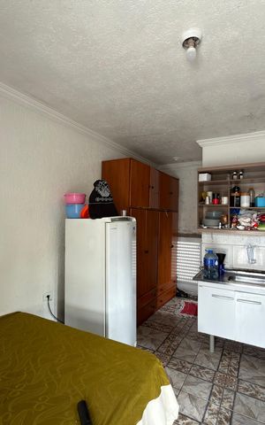 Casa à venda com 225m², 6 quartos e 1 vaga Casa à venda com 225m², 6 quartos e 1 vagaSuíte