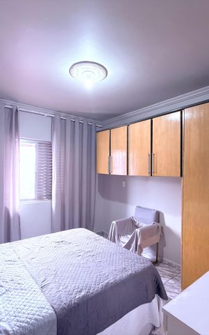 Casa à venda com 225m², 6 quartos e 1 vaga Casa à venda com 225m², 6 quartos e 1 vagaQuarto 1