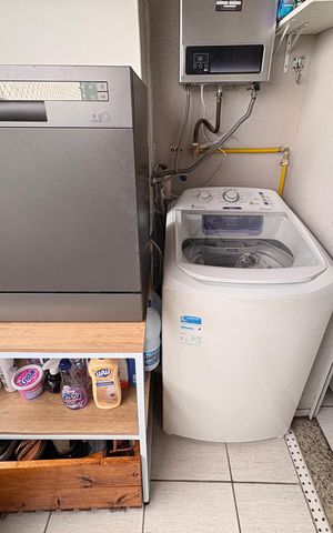 Apartamento para alugar com 43m², 2 quartos e sem vaga Apartamento para alugar com 43m², 2 quartos e sem vagaLavanderia