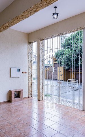 Casa para alugar com 214m², 3 quartos e 2 vagas Casa para alugar com 214m², 3 quartos e 2 vagasGaragem