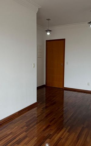 Apartamento à venda com 67m², 2 quartos e 1 vaga Apartamento à venda com 67m², 2 quartos e 1 vagaSala